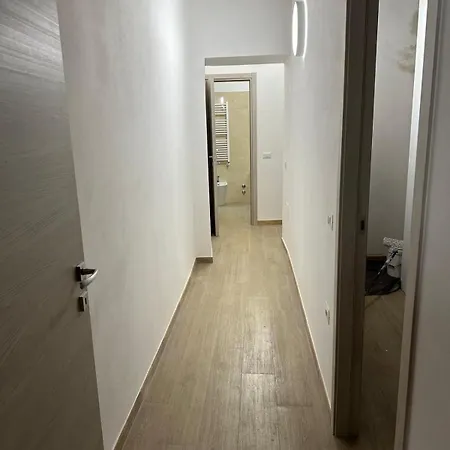 Lejlighed Desenzano Padenghe - 8 Min Al - 8 Minuten Vom *