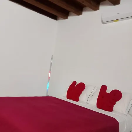 Desenzano Padenghe - 8 Min Al - 8 Minuten Vom * Padenghe sul Garda